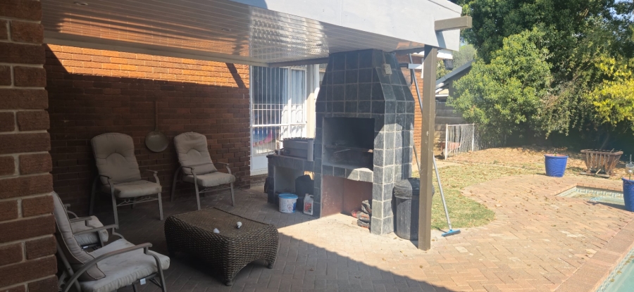3 Bedroom Property for Sale in Fichardt Park Free State